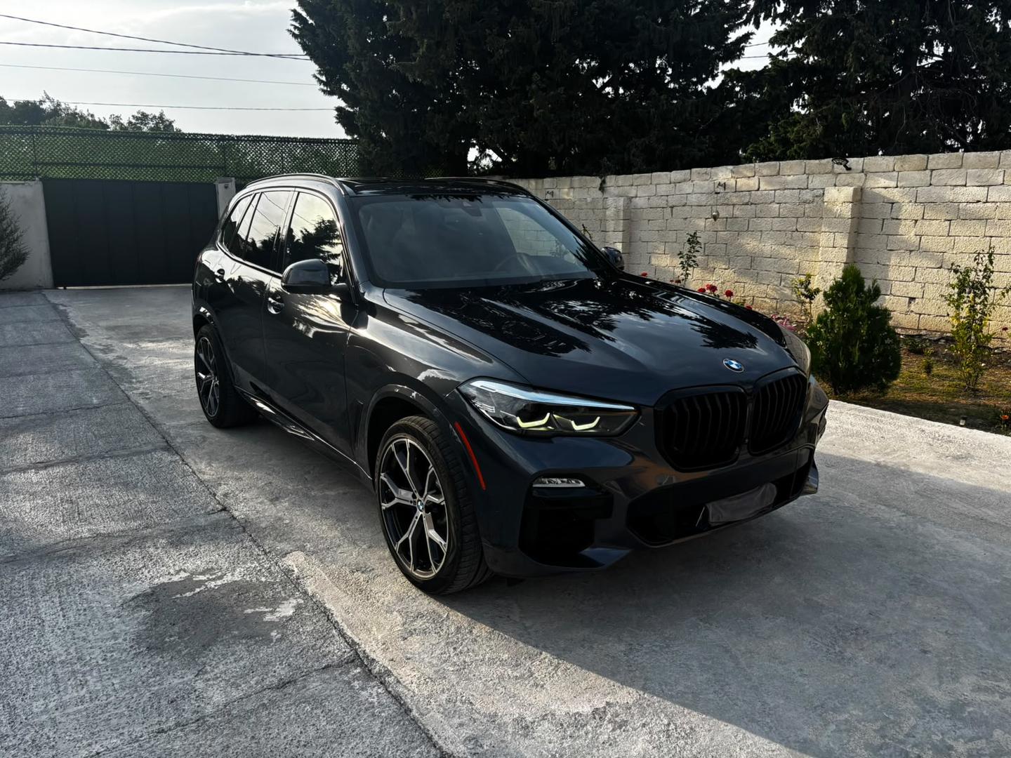 BMW X5 2021 — photo 2