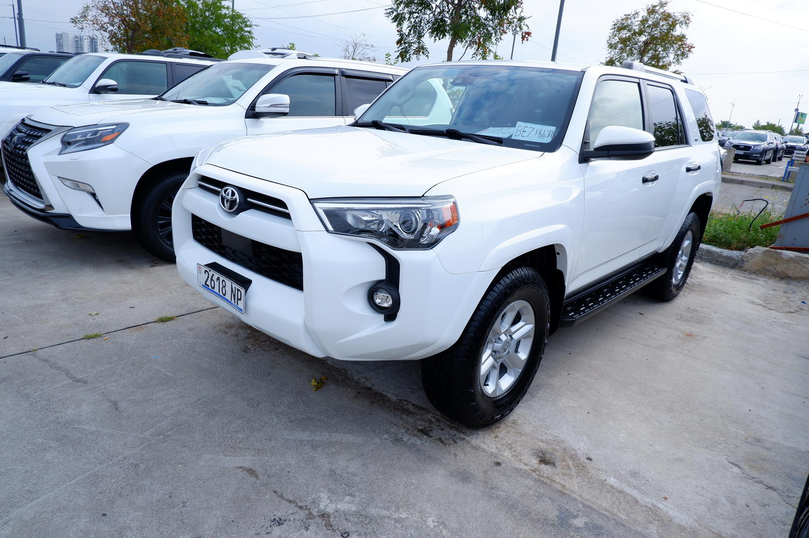 Toyota 4Runner 2024 — photo 2
