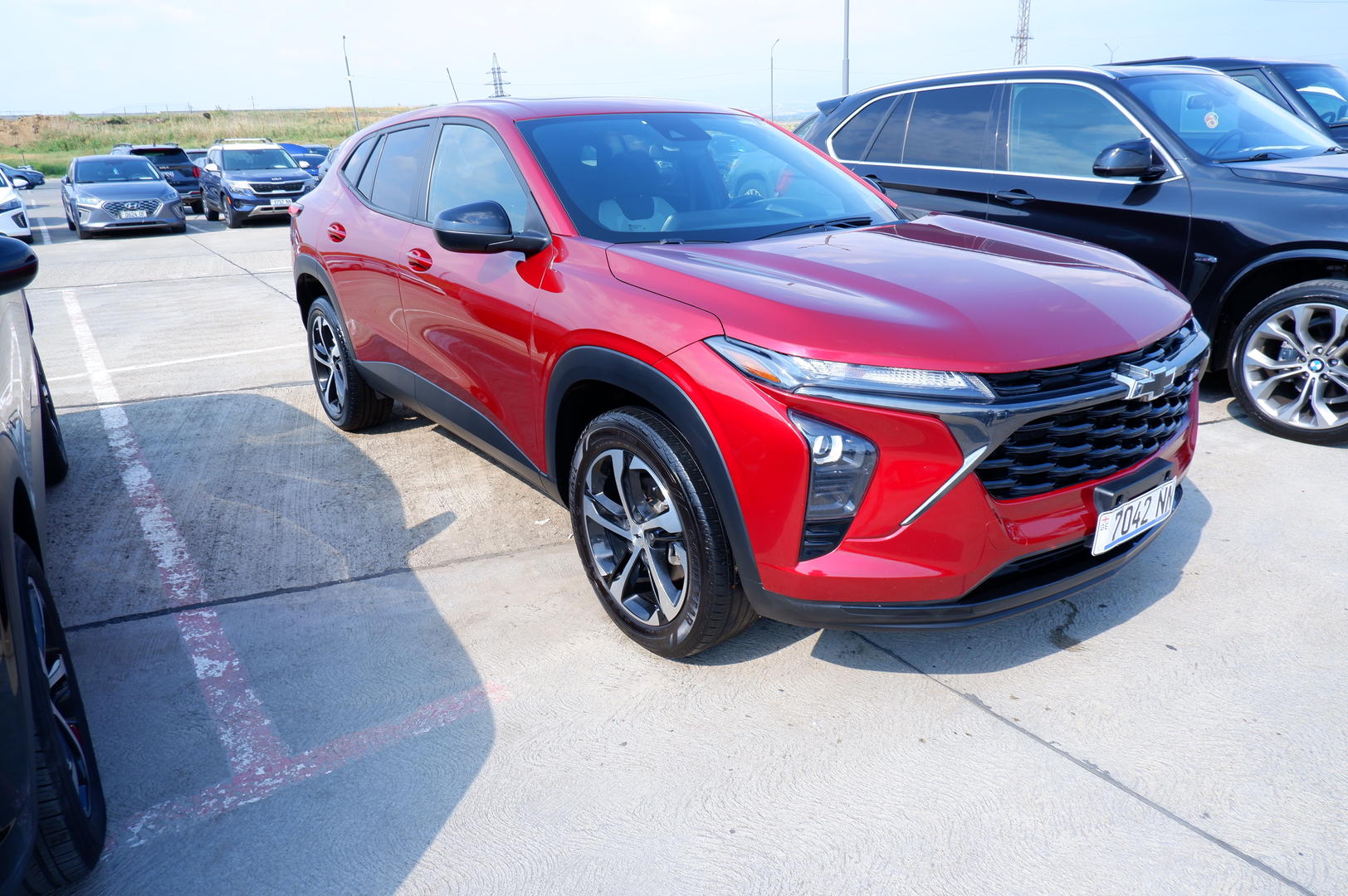 Chevrolet Trax 2023 — photo 2