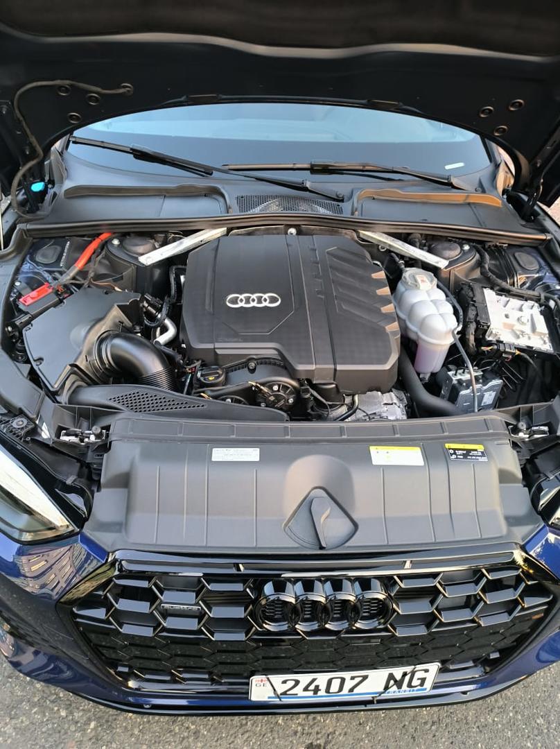 Audi A5 2023 — photo 2