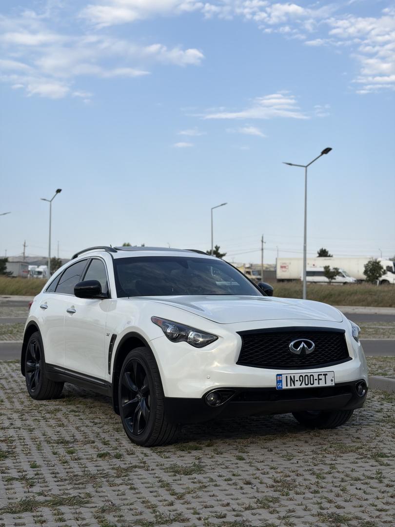 Infiniti QX70 2017 — photo 2
