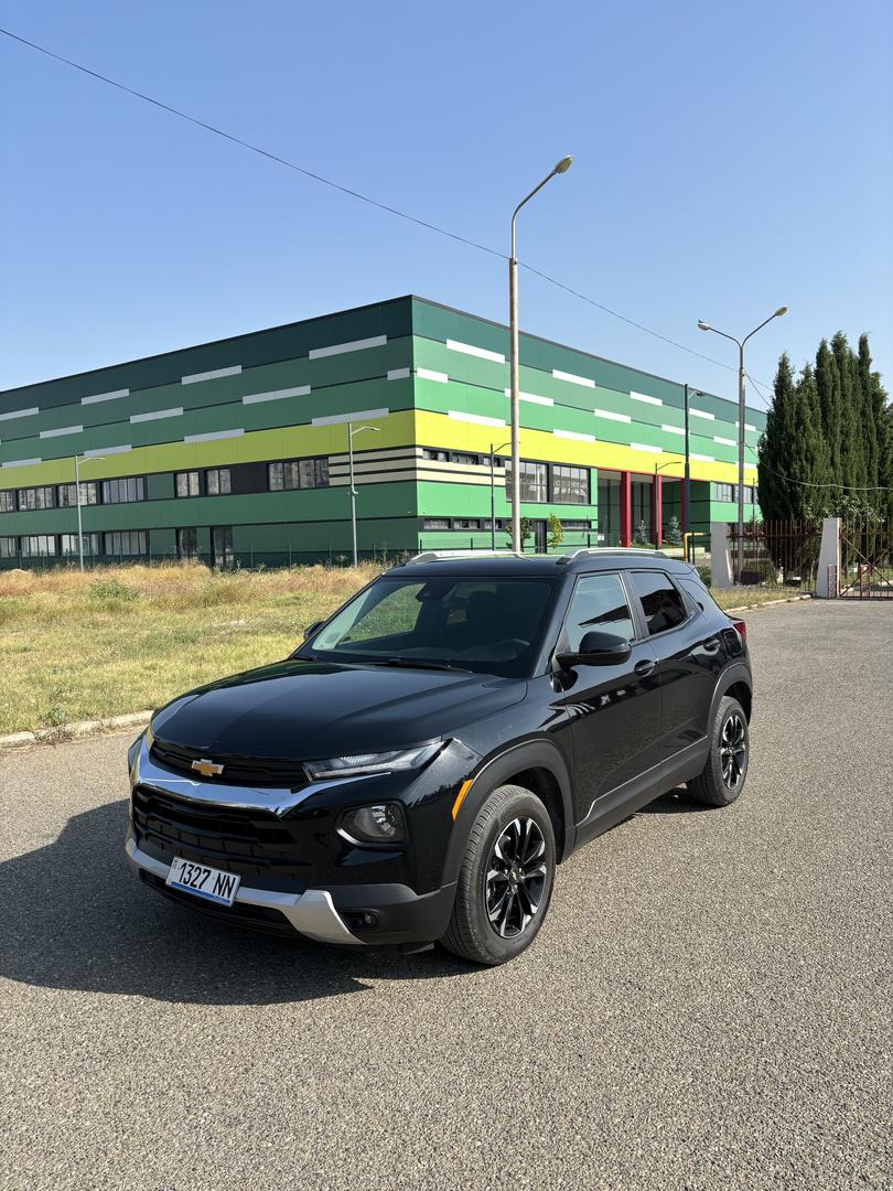 Chevrolet Trailblazer 2023 — photo 2
