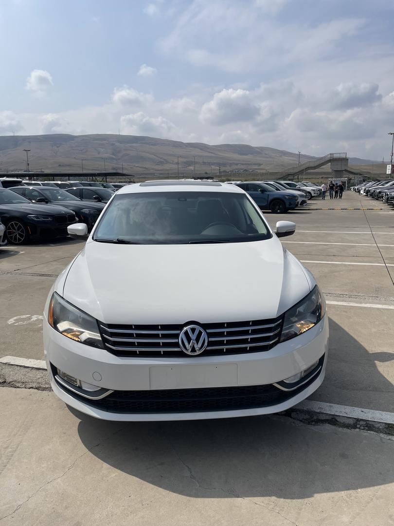 Volkswagen Passat 2015 — photo 2