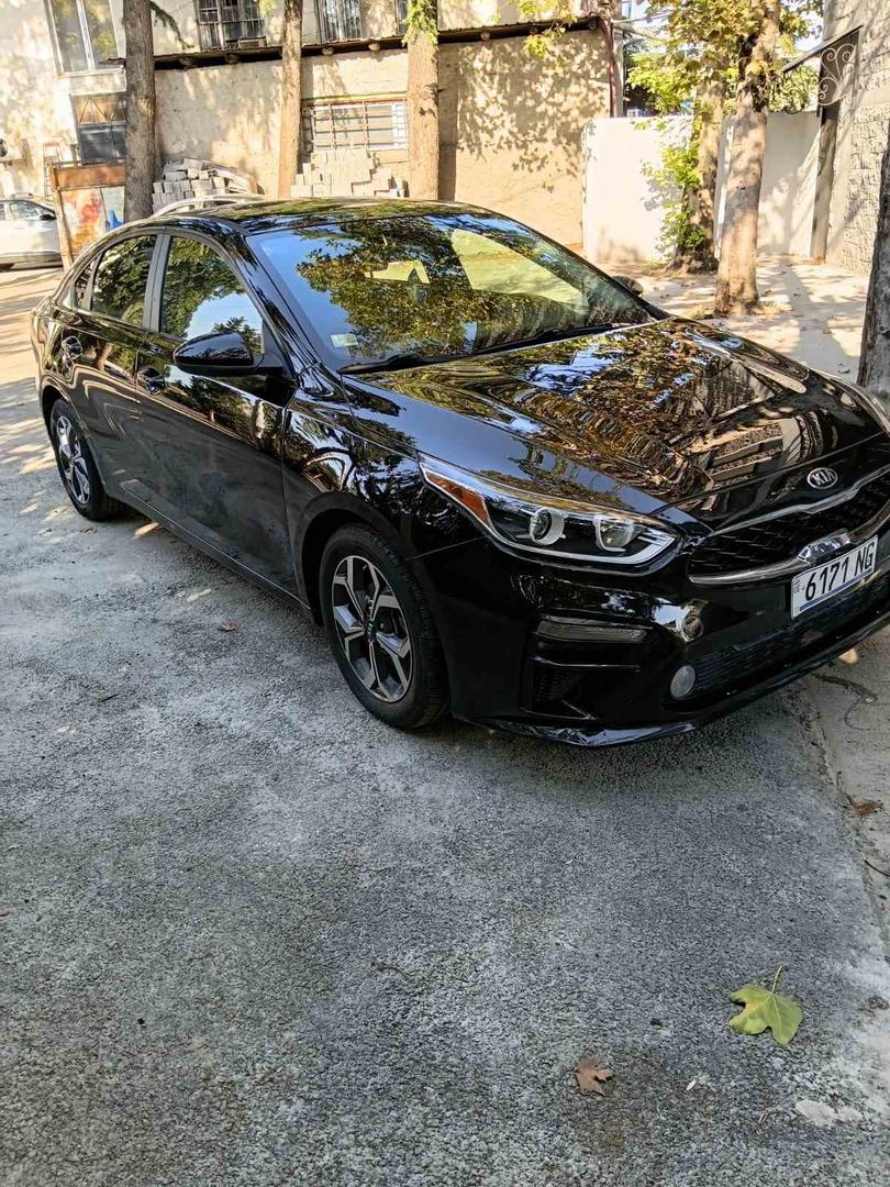 Kia Forte 2020 — photo 2