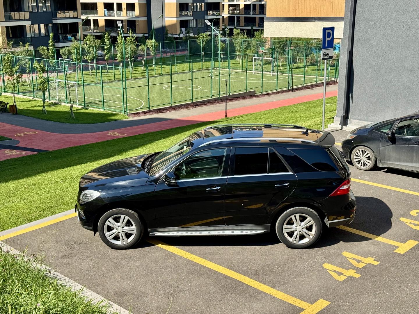 Mercedes-Benz ML 350