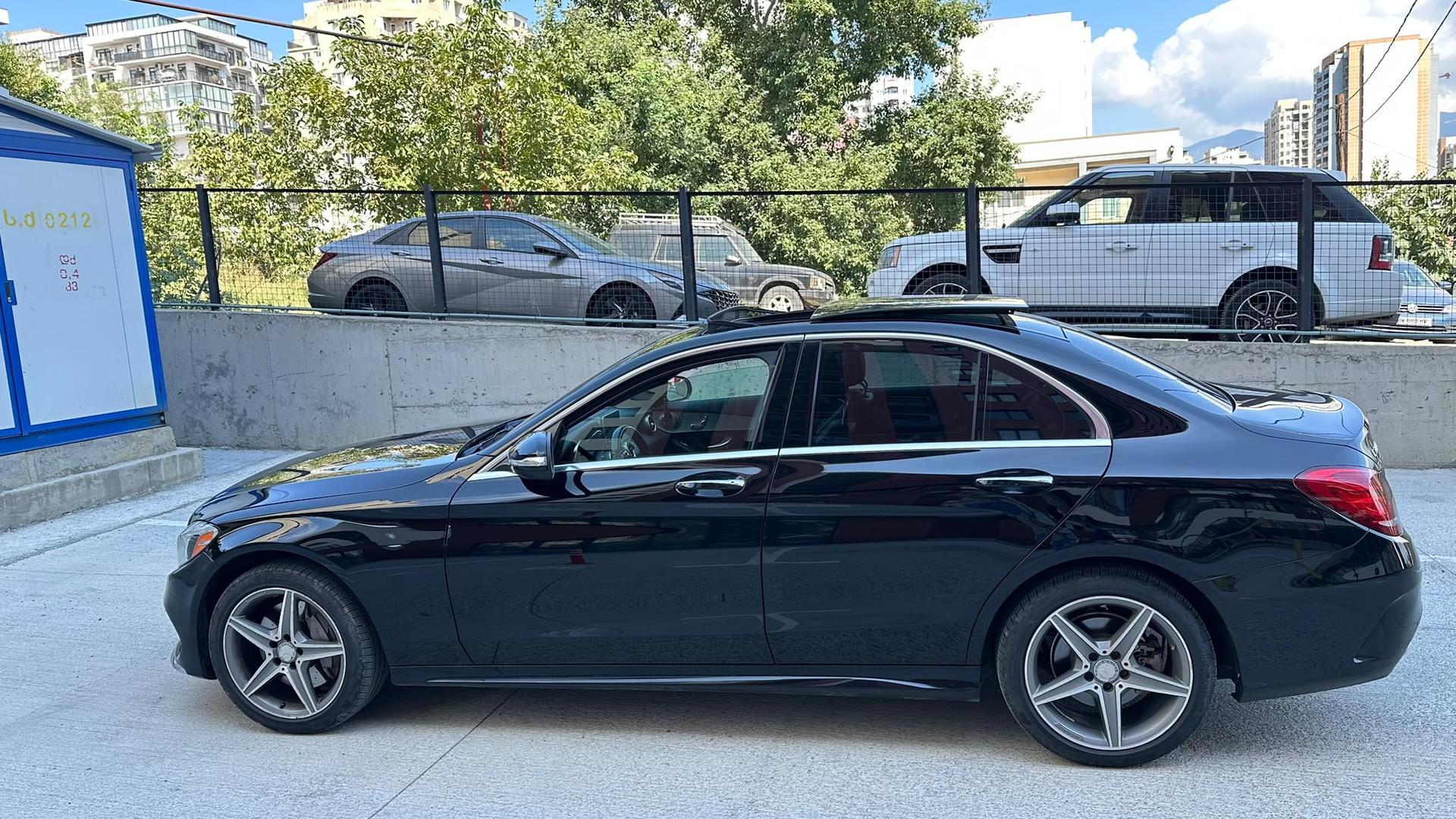 Mercedes-Benz C 300 AMG 2015 — photo 2