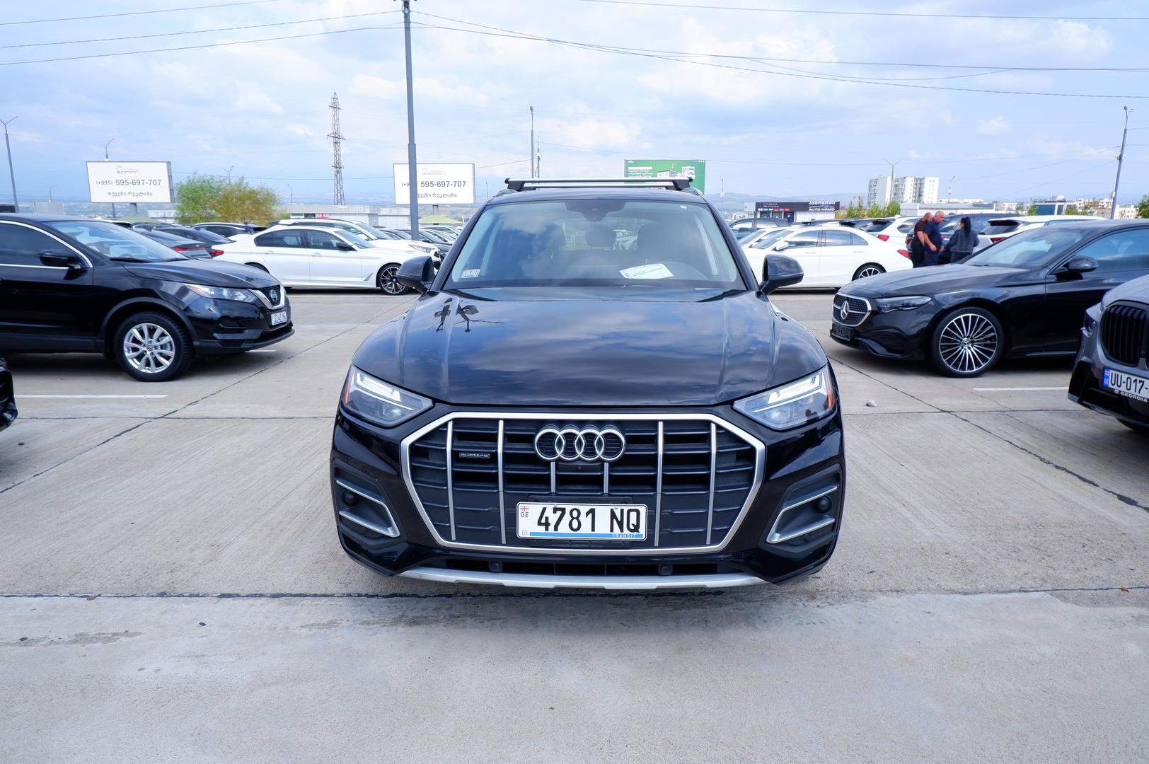 Audi Q5 2021 — photo 2