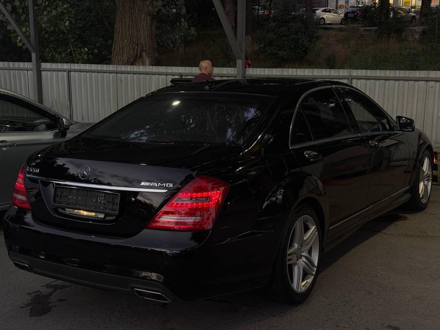 Mercedes-Benz S 600 2013 — photo 2