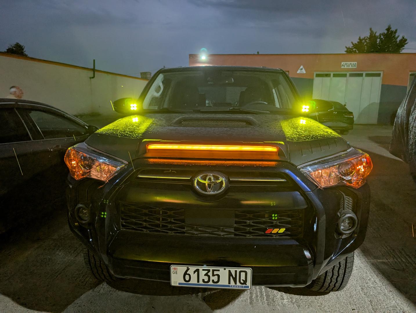Toyota 4Runner 2020 — photo 2