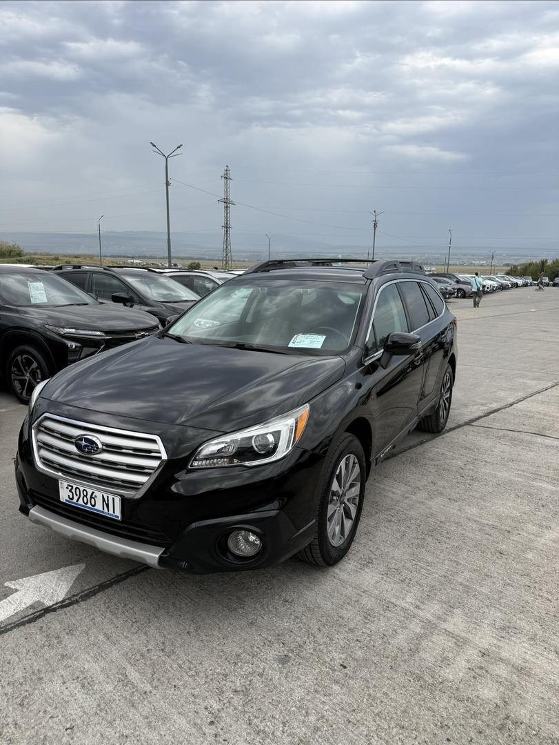 Subaru Outback 2016 — photo 2