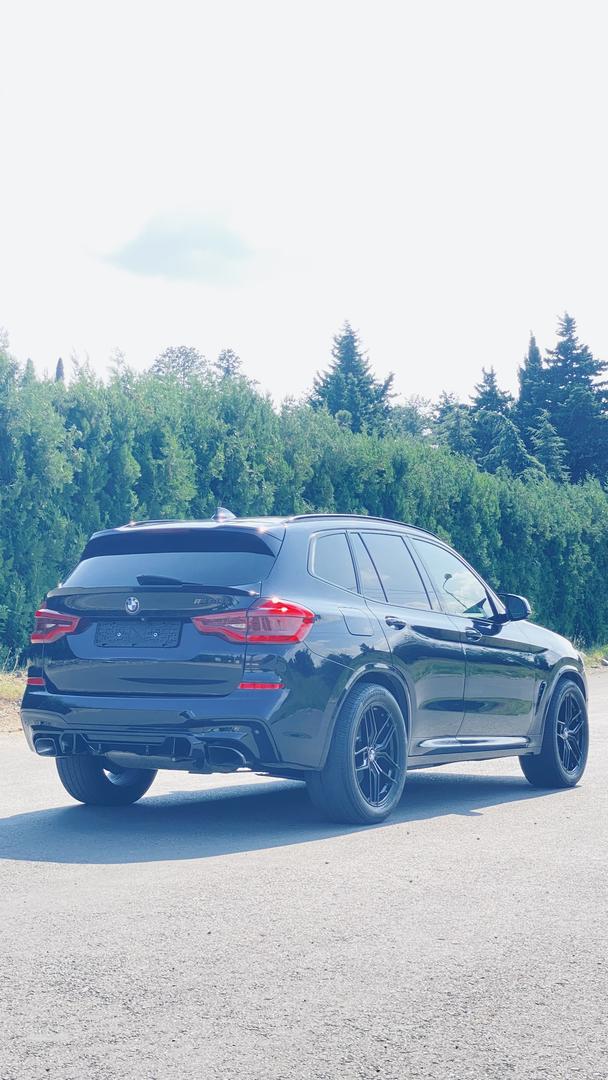 BMW X3 2018 — photo 2