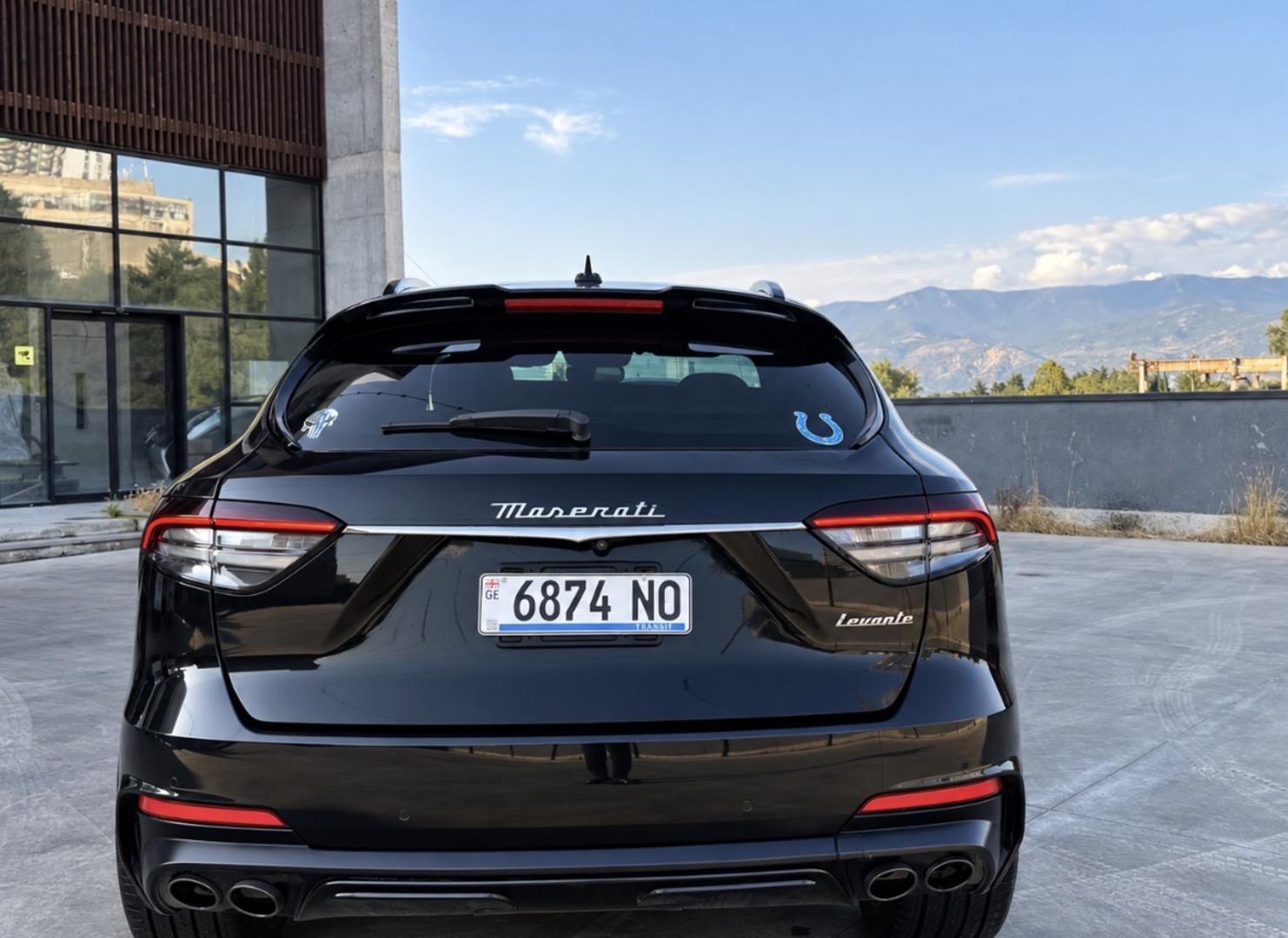 Maserati Levante 2022 — photo 2