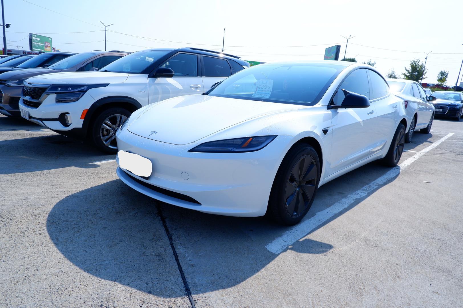 Tesla Model 3 2025 — photo 2