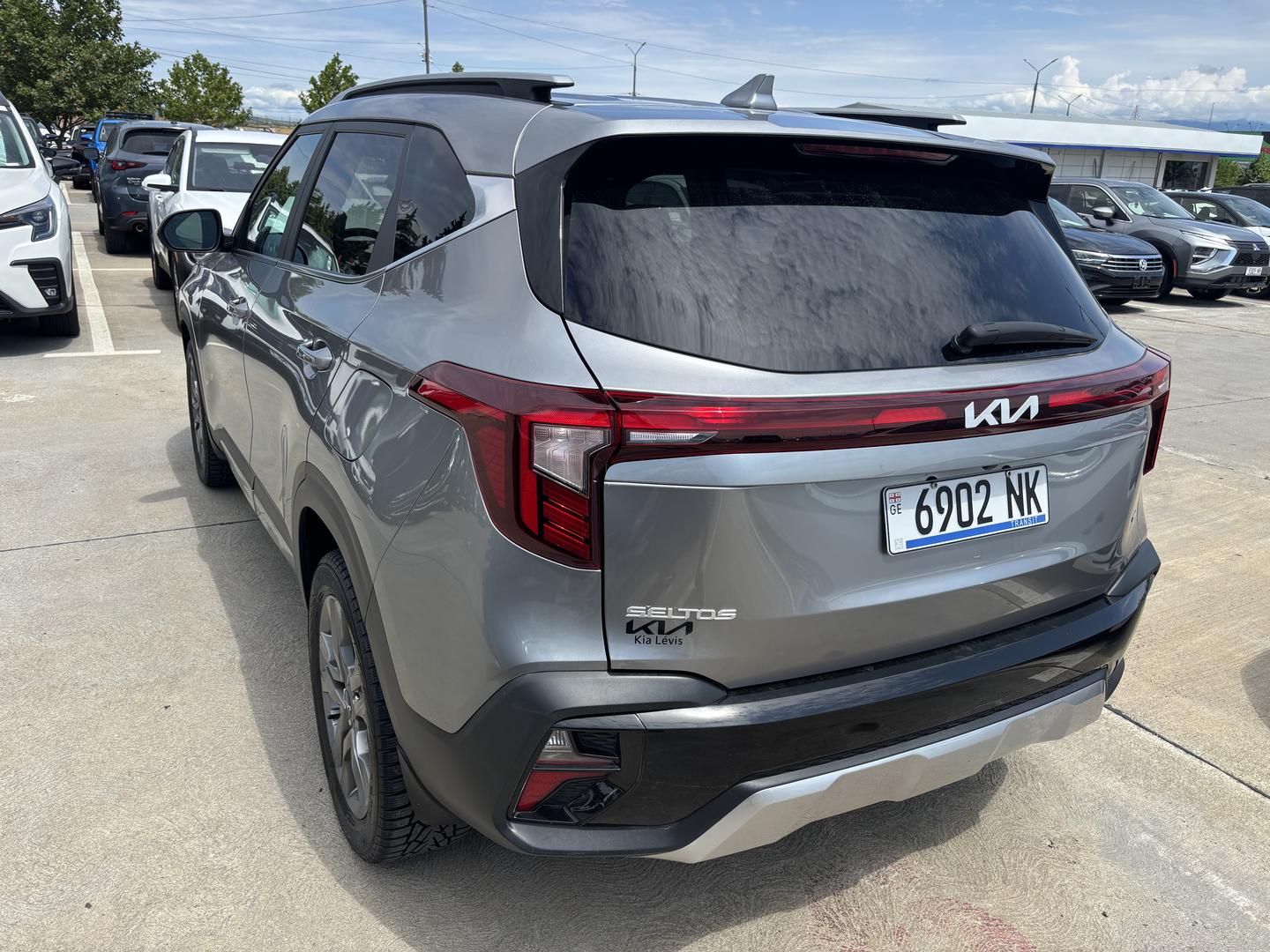 Kia Seltos 2023 — photo 2