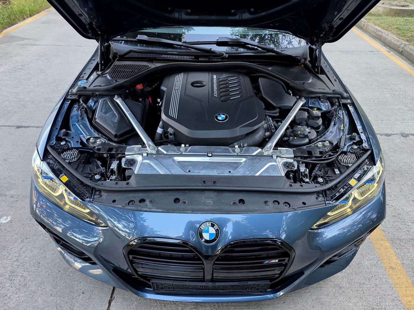 BMW 440