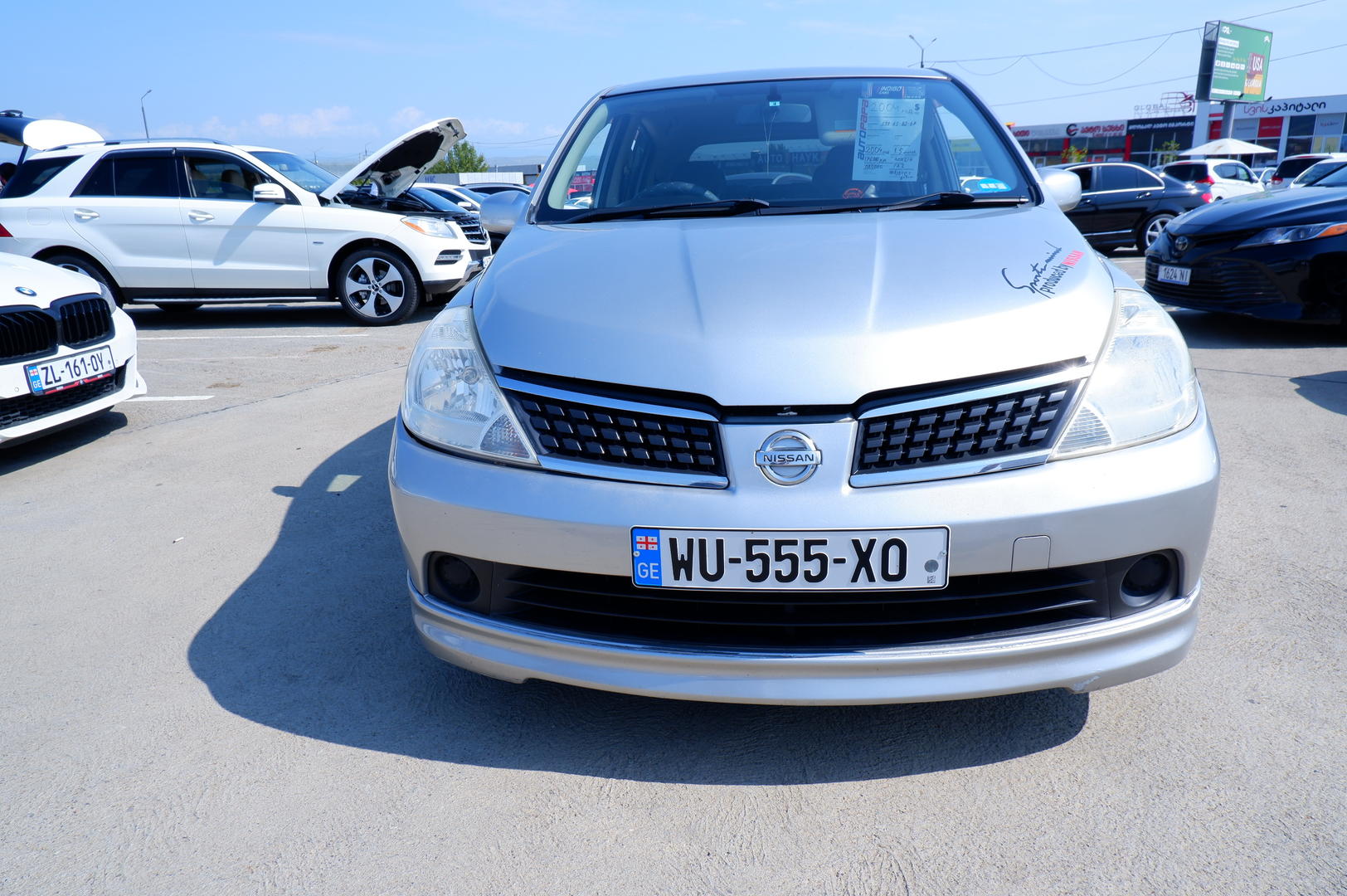 Nissan Tiida 2004 — photo 2