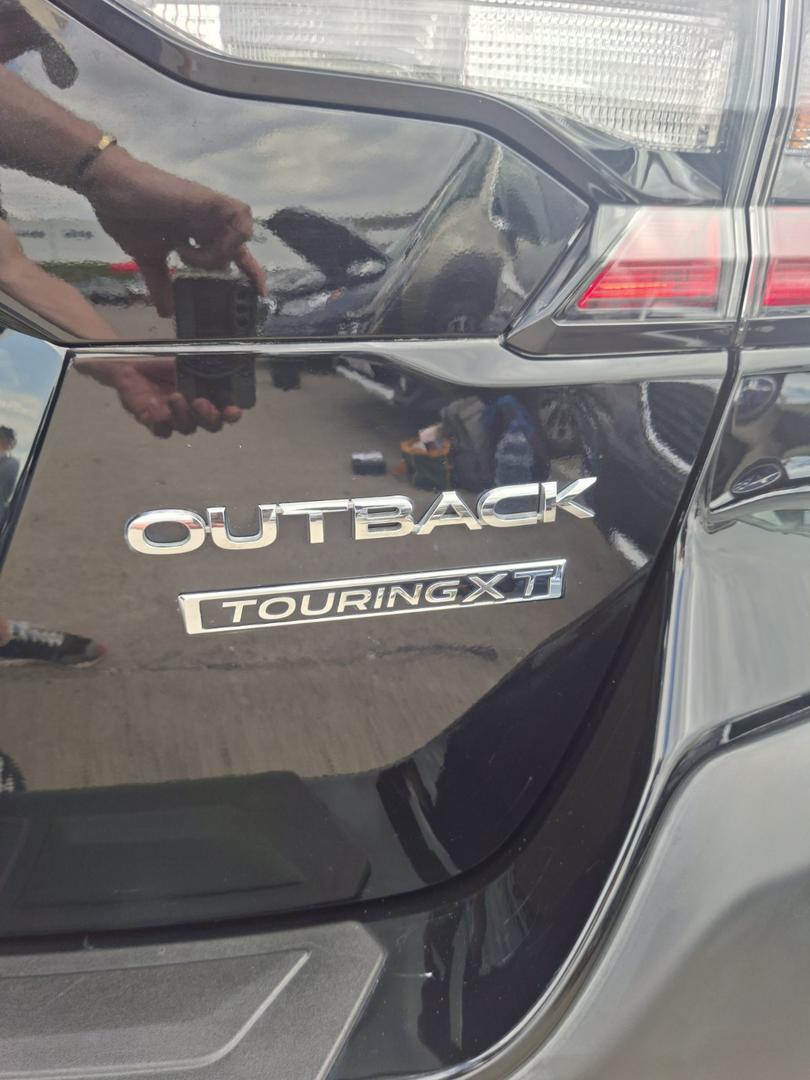 Subaru Outback 2022 — photo 2