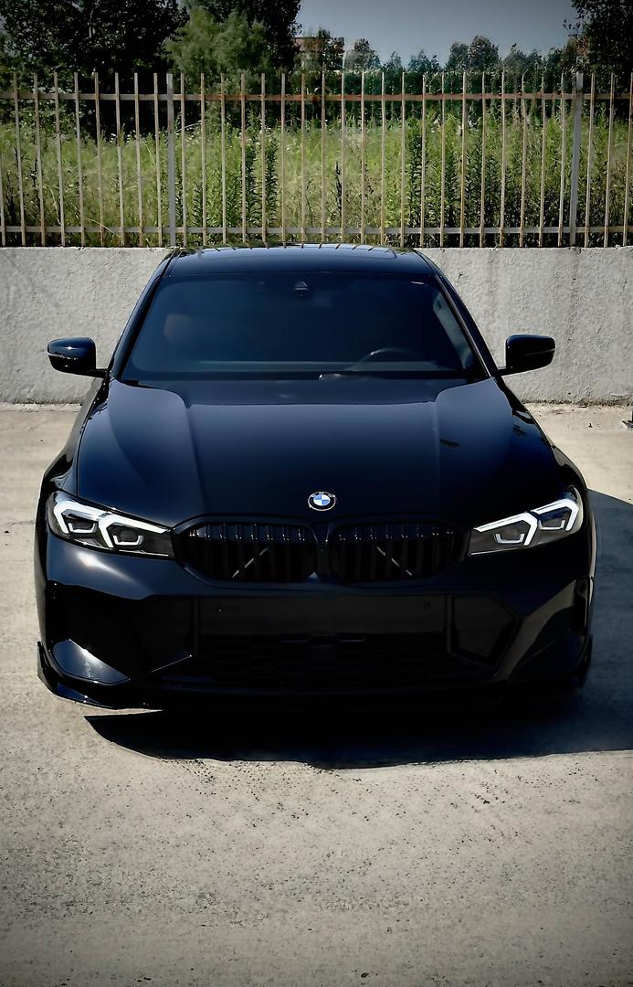 BMW 330