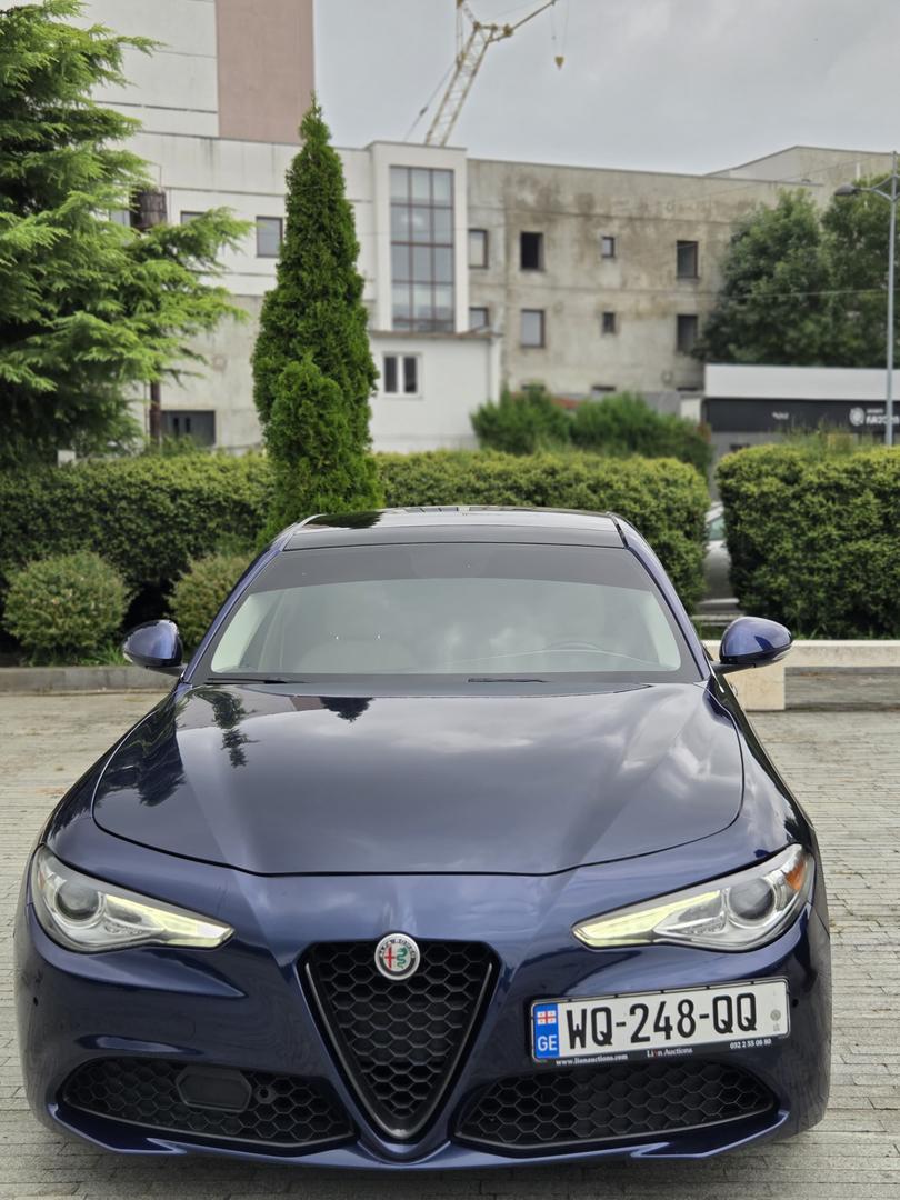 Alfa Romeo Giulia