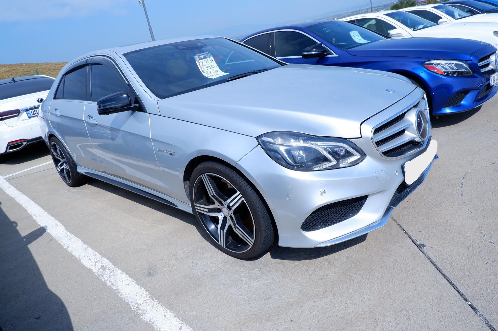 Mercedes-Benz E 63 AMG 2013 — photo 2