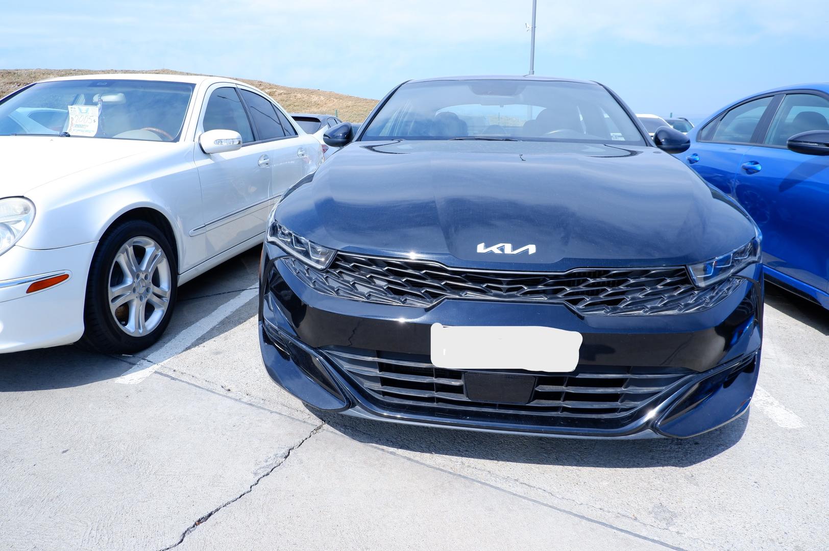 Kia K5 2023 — photo 2