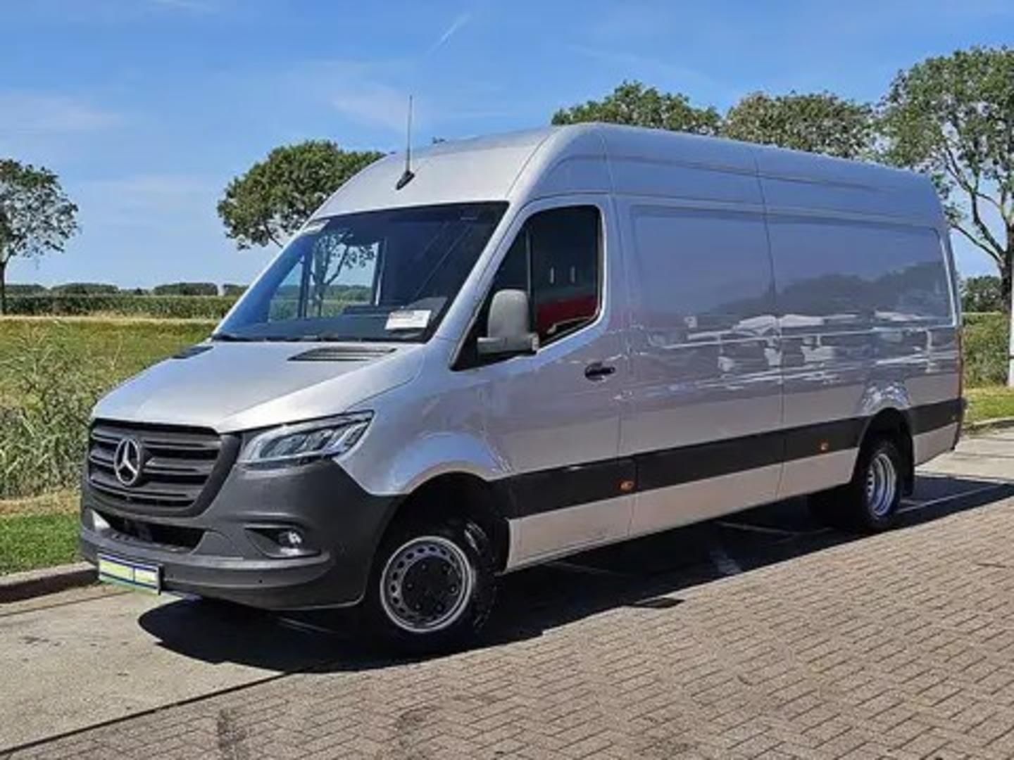 Mercedes-Benz Sprinter 2017 — photo 2