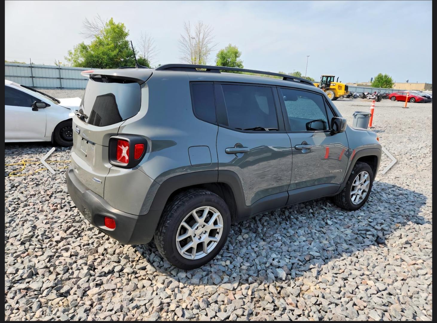 Jeep Renegade 2020 — photo 2