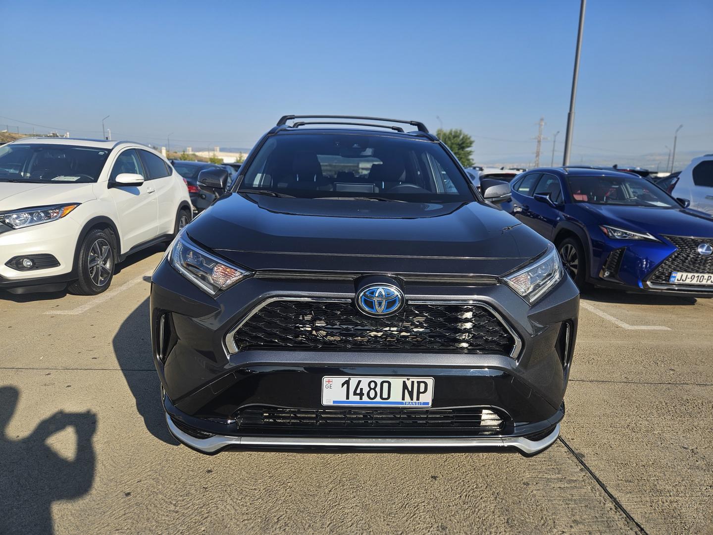 Toyota RAV4 2021 — photo 2
