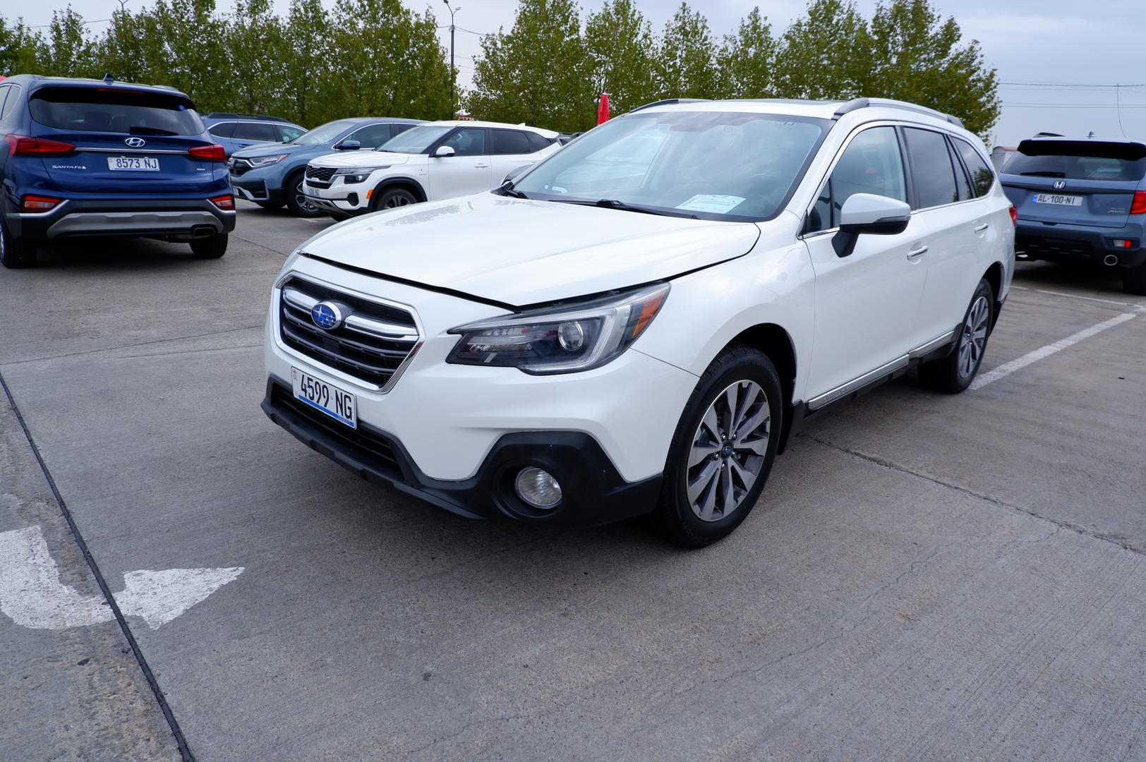 Subaru Outback 2018 — photo 2