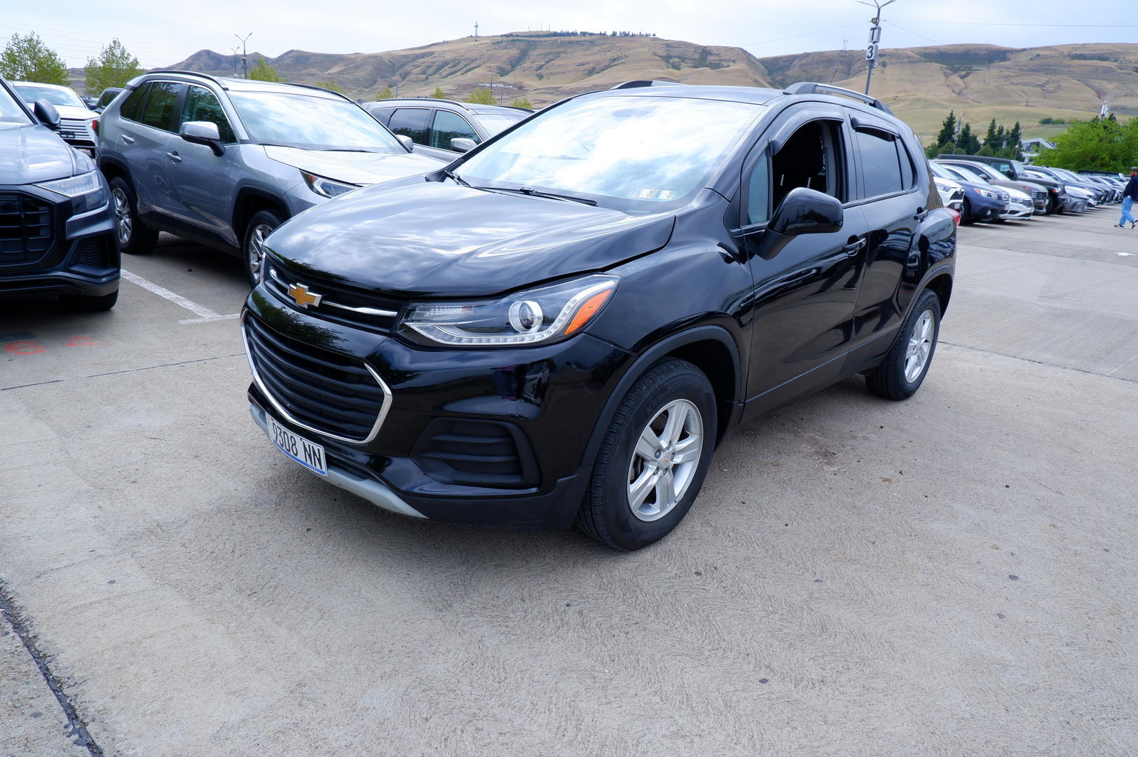 Chevrolet Trax 2022 — photo 2