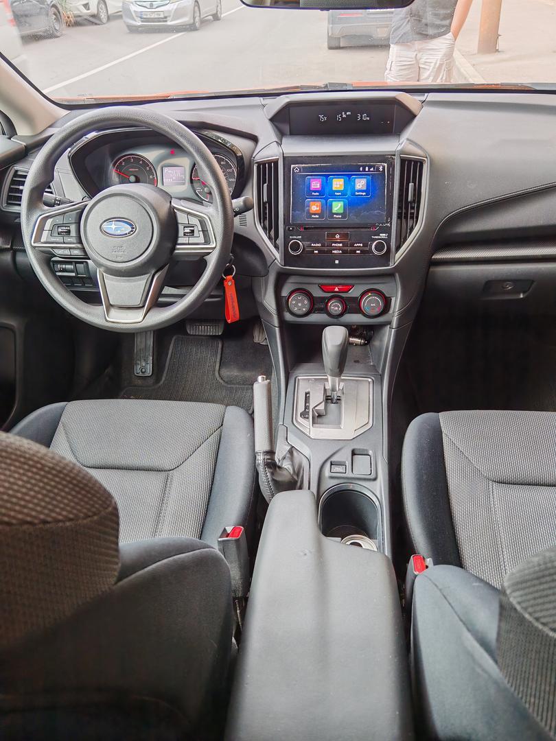 Subaru XV Crosstrek Premium 2018 — photo 2
