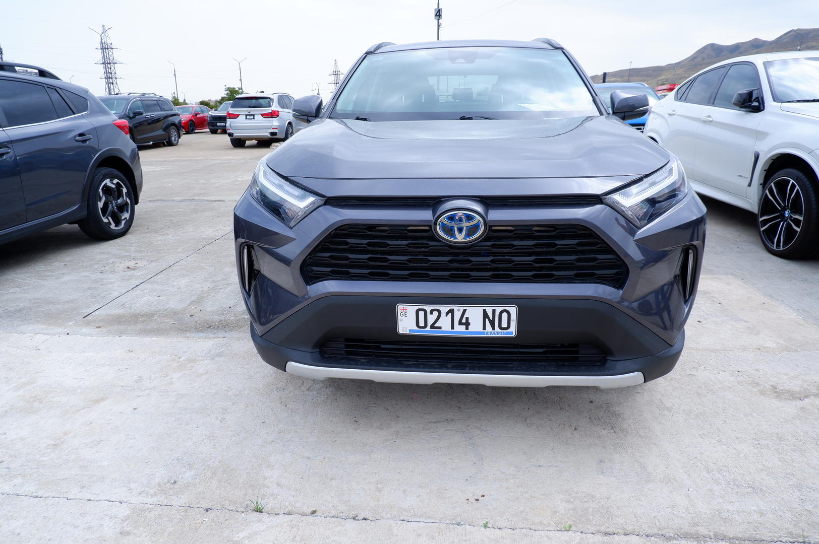Toyota RAV4 2022 — photo 2