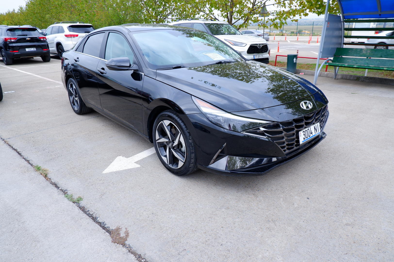 Hyundai Elantra 2023 — photo 2