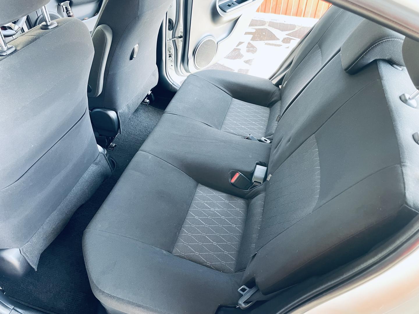Toyota Aqua 2021 — photo 2