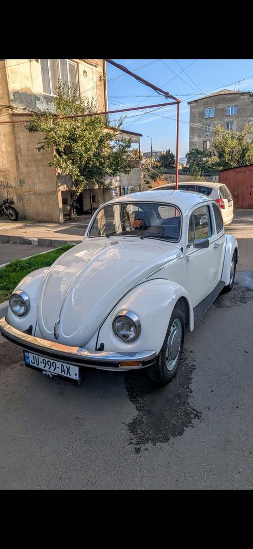 Volkswagen Beetle 1981 — photo 2
