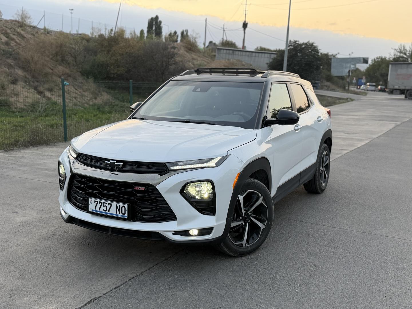 Chevrolet Trailblazer 2022 — photo 2