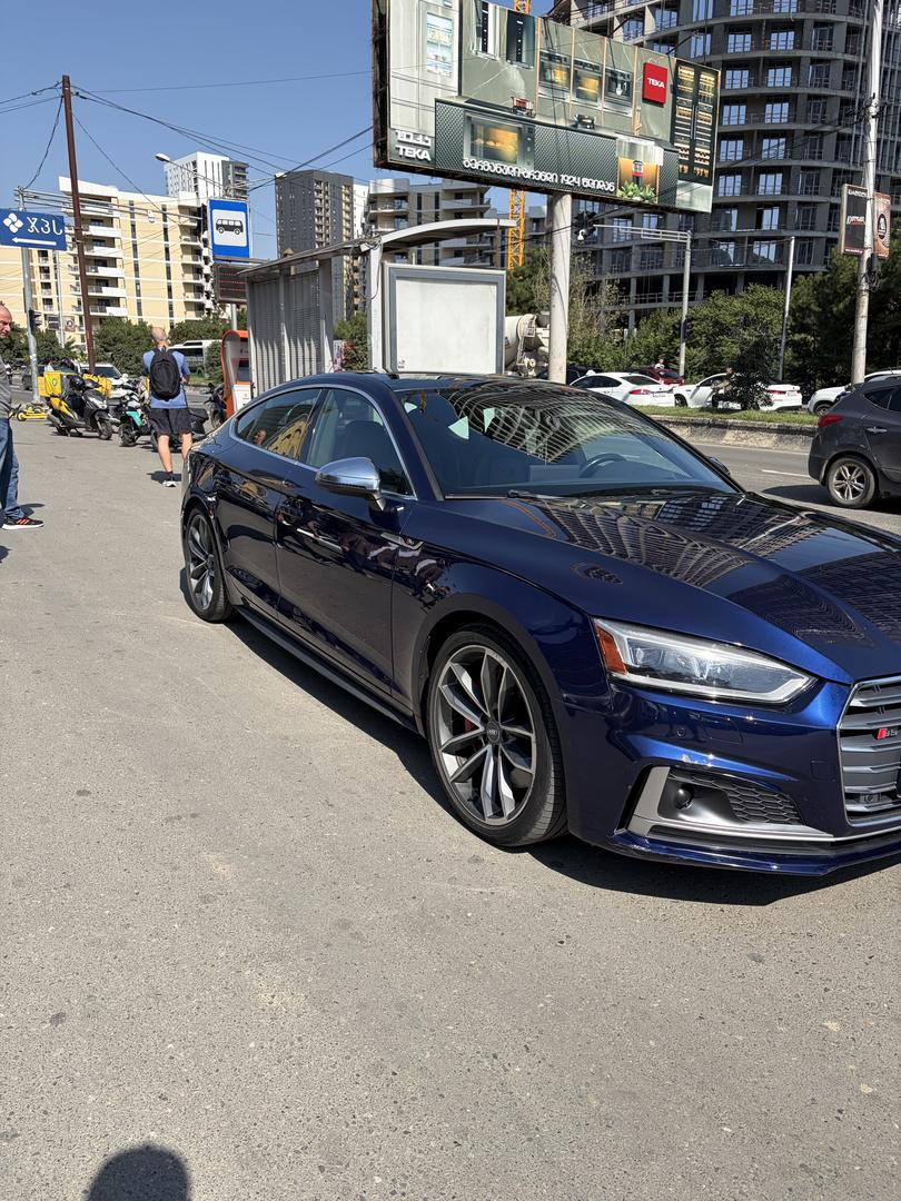 Audi S5 2018 — photo 2