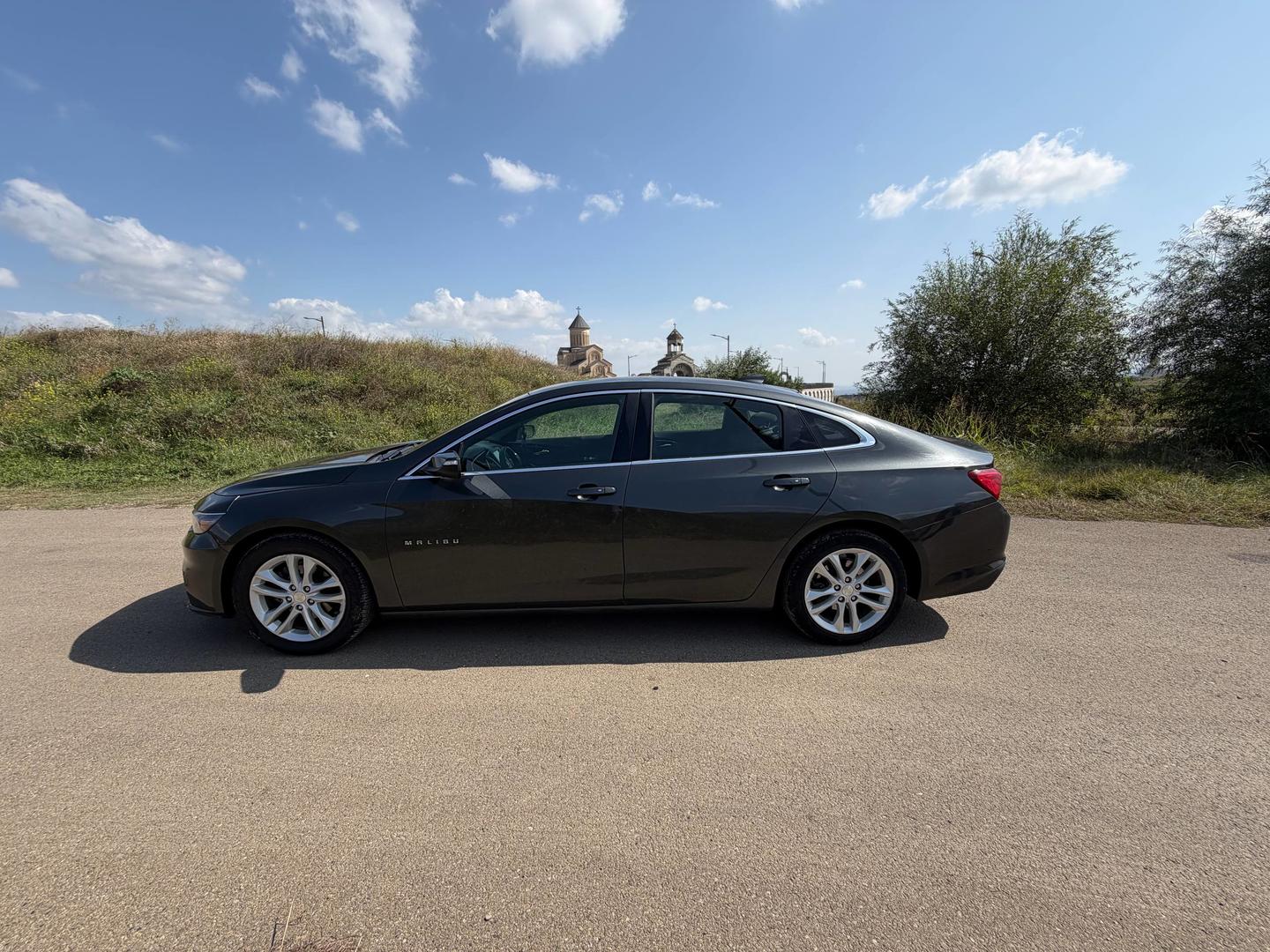 Chevrolet Malibu 2016 — photo 2