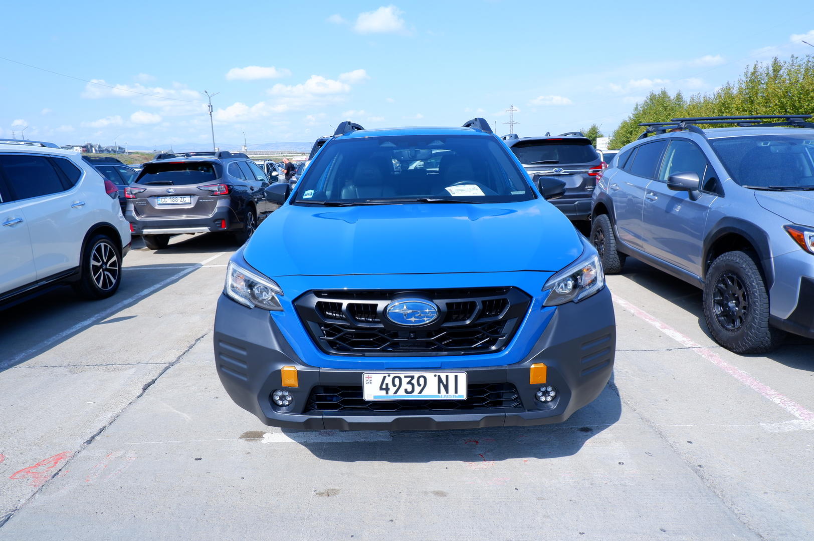 Subaru Outback 2023 — photo 2