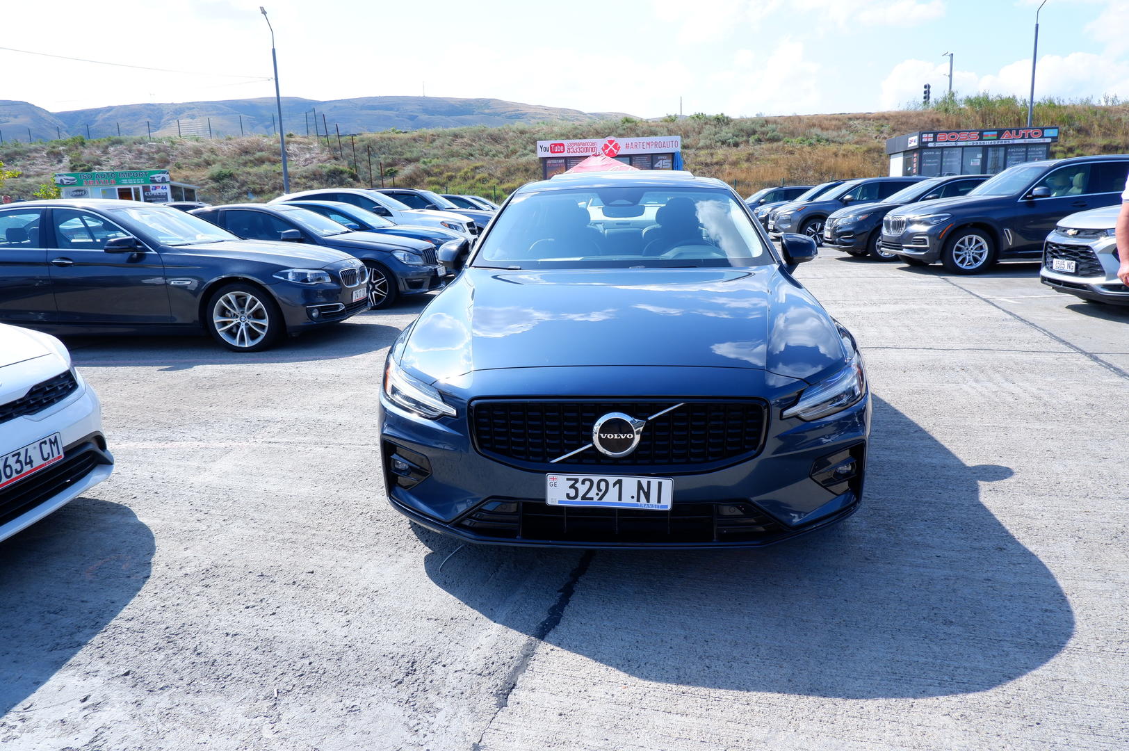 Volvo S60 2023 — photo 2