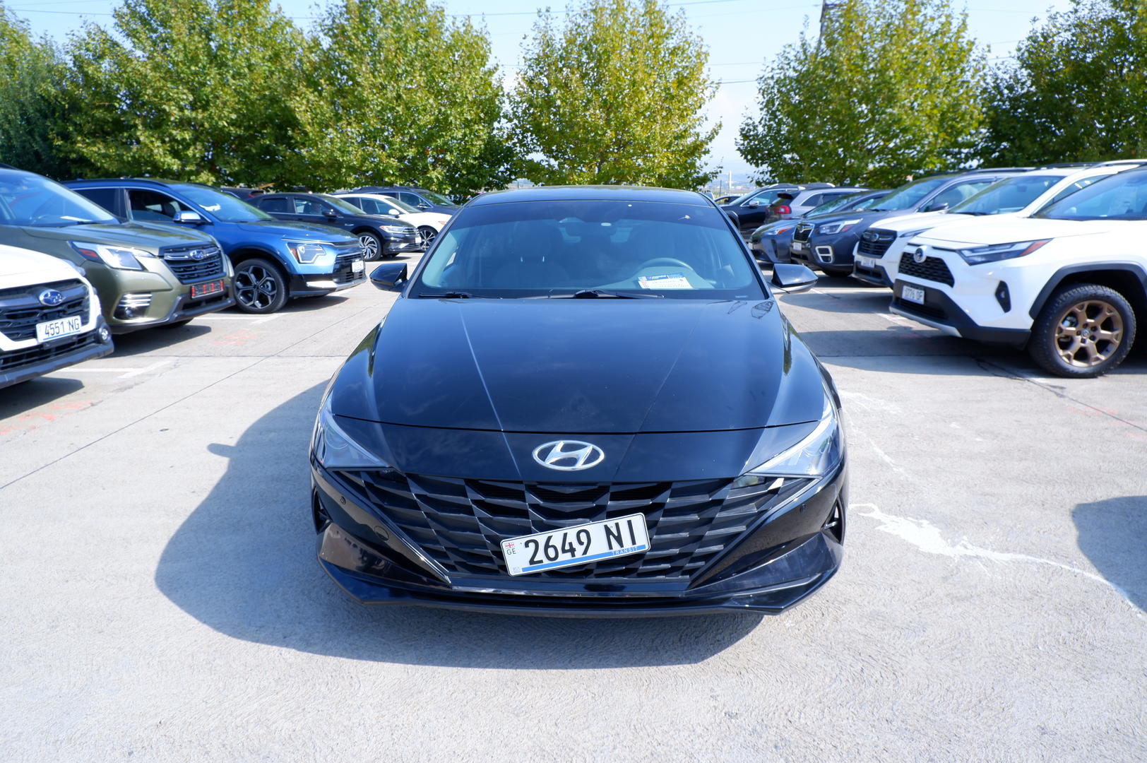 Hyundai Elantra 2022 — photo 2