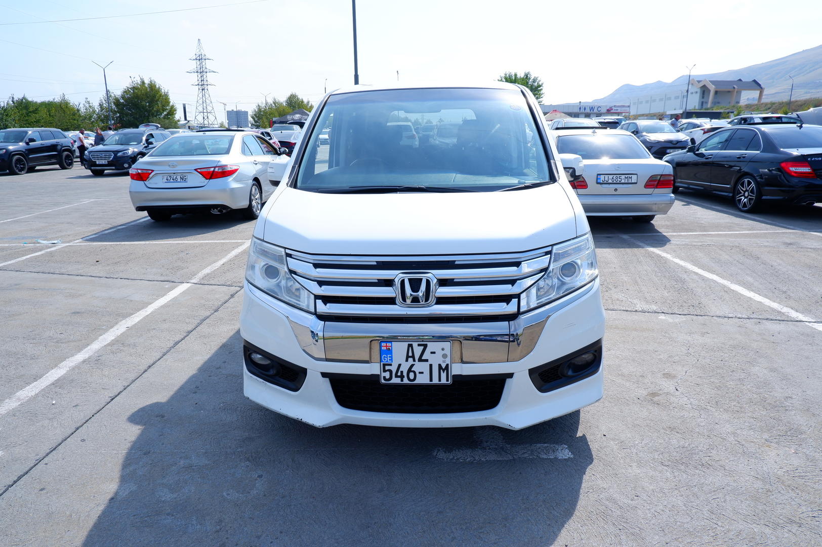 Honda Stepwgn 2014 — photo 2