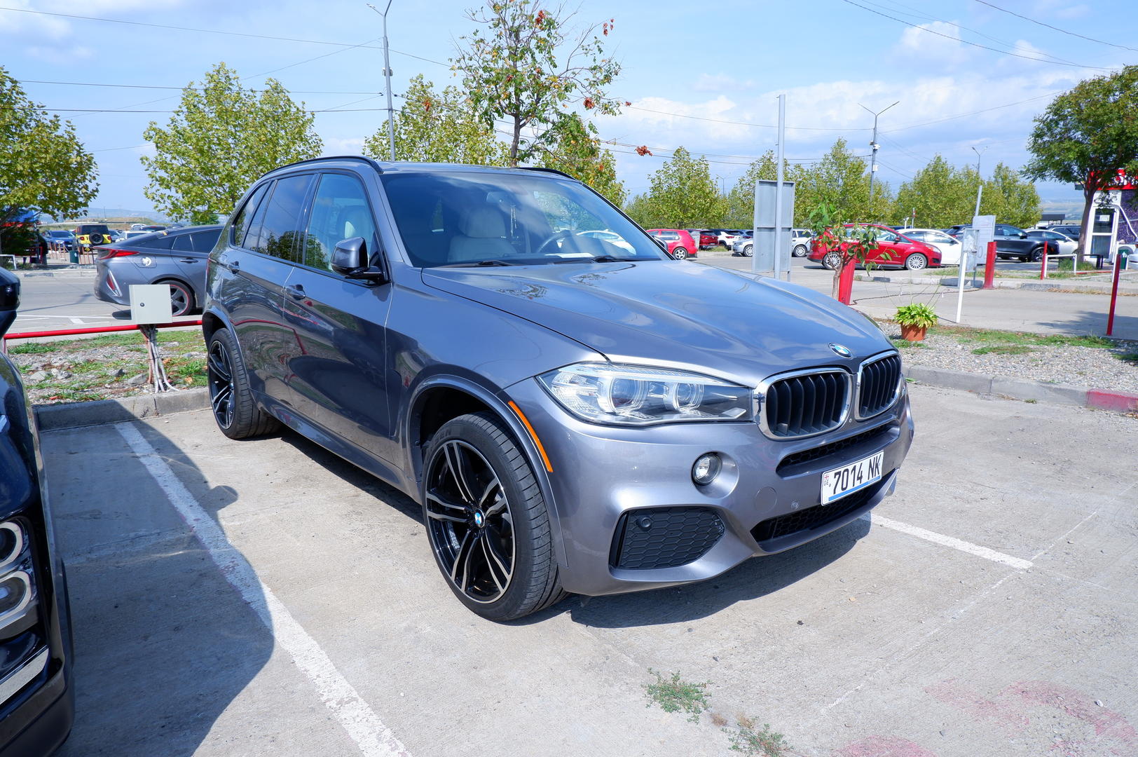 BMW X5 2015 — photo 2