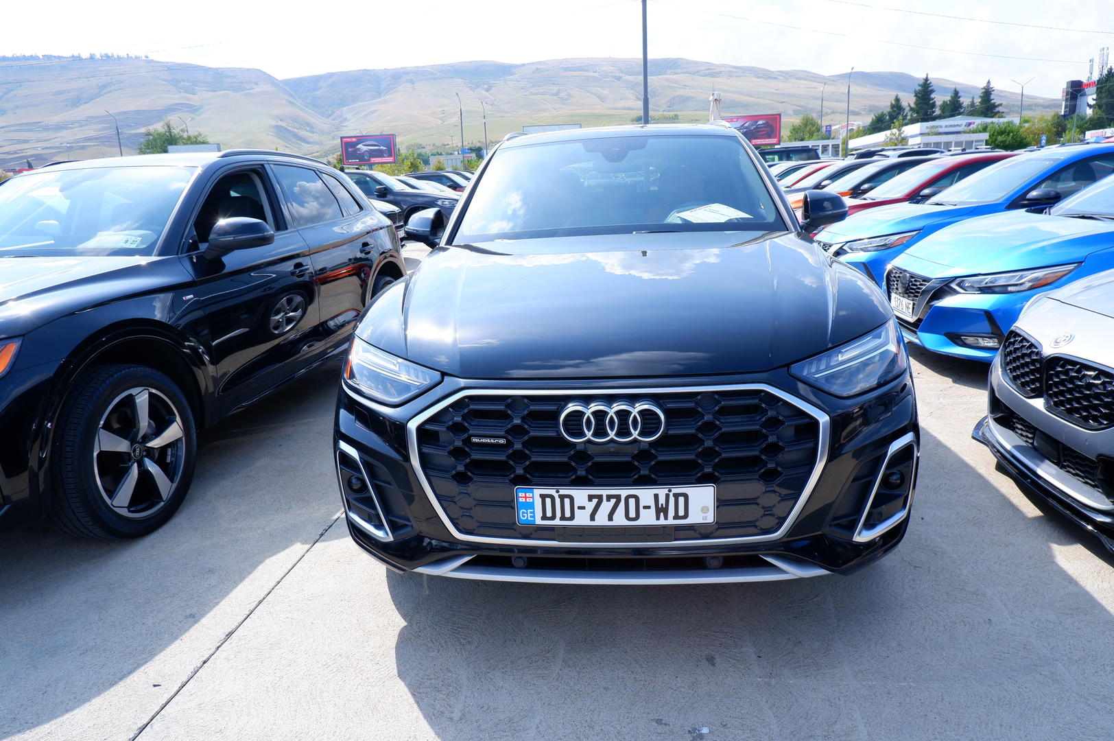 Audi Q5 2021 — photo 2