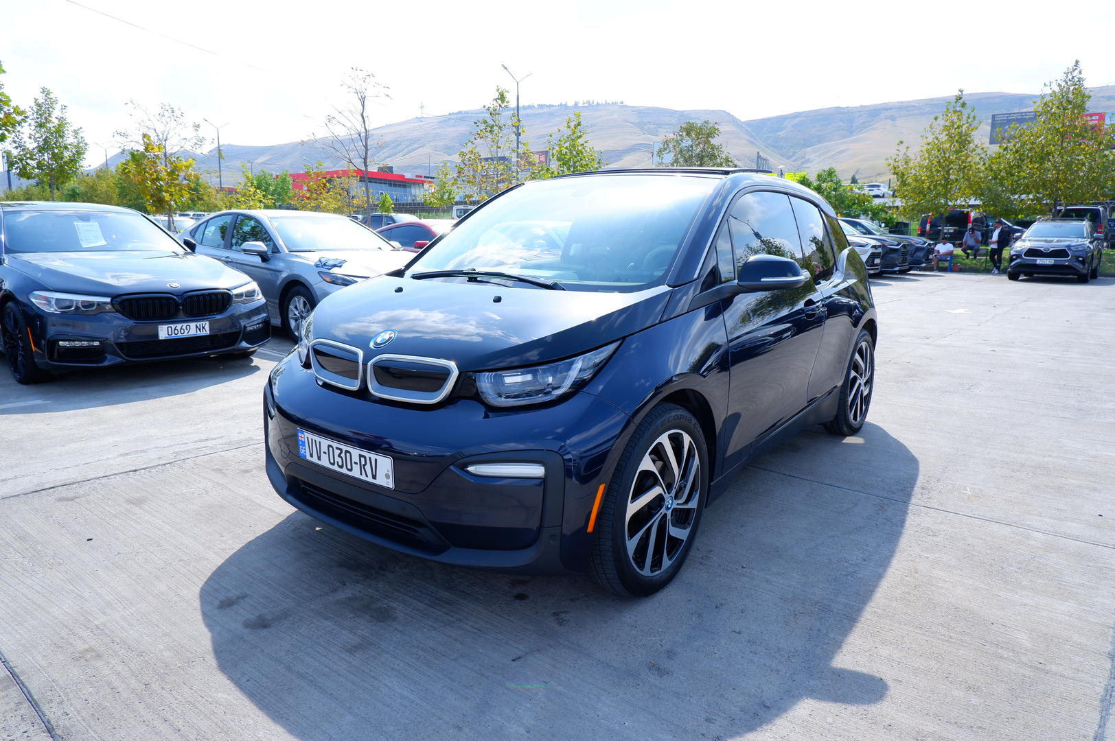 BMW i3 2019 — photo 2