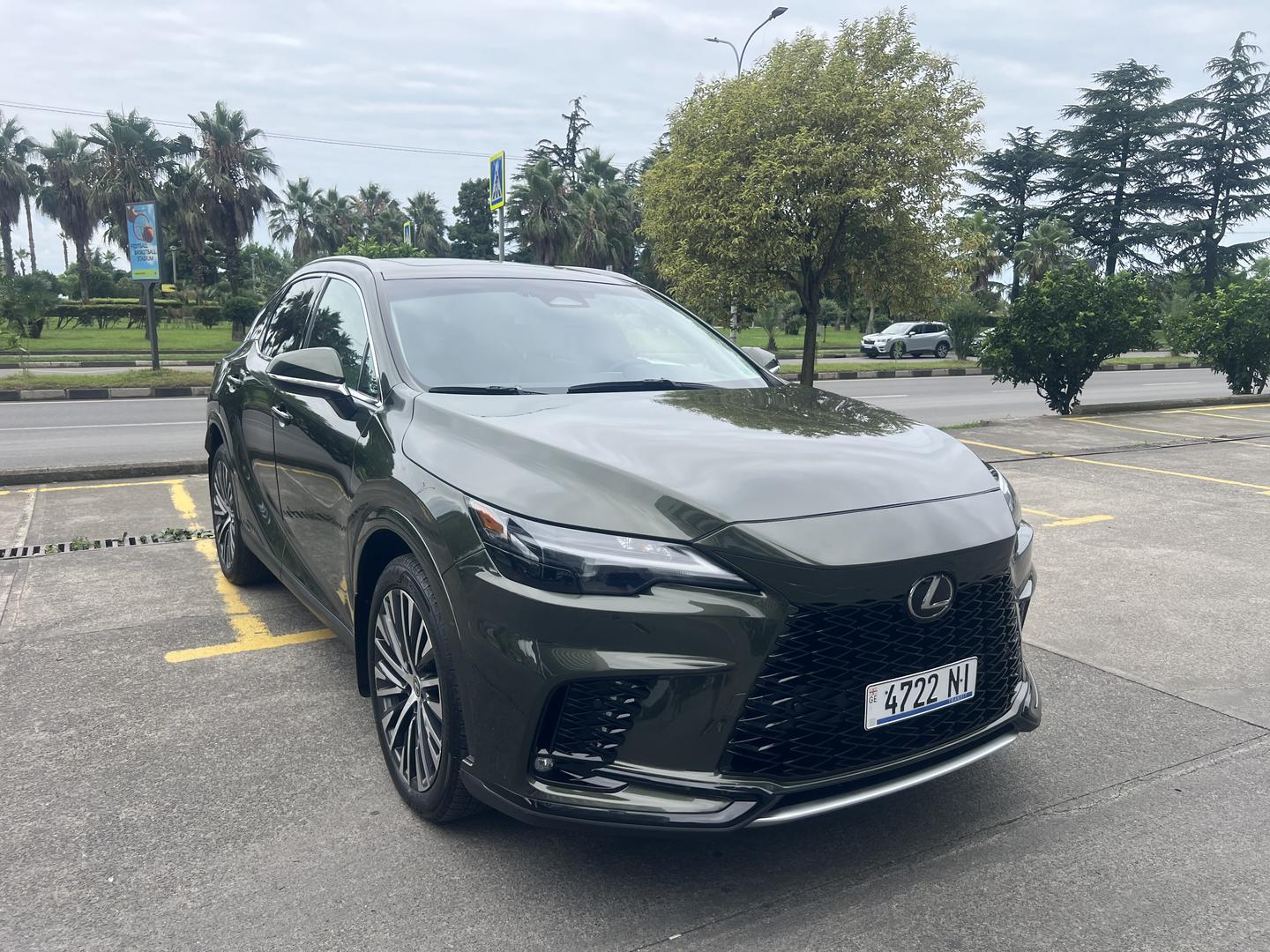 Lexus RX 350 2023 — photo 2