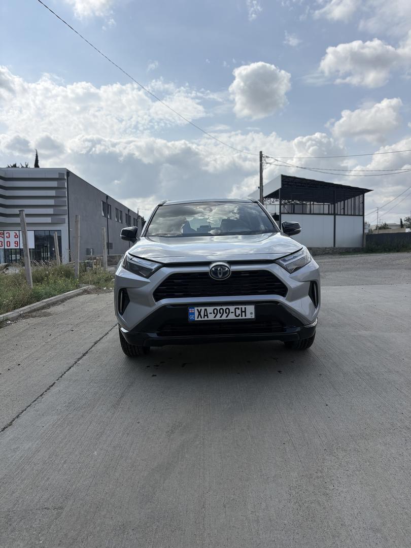 Toyota RAV4 2022 — photo 2