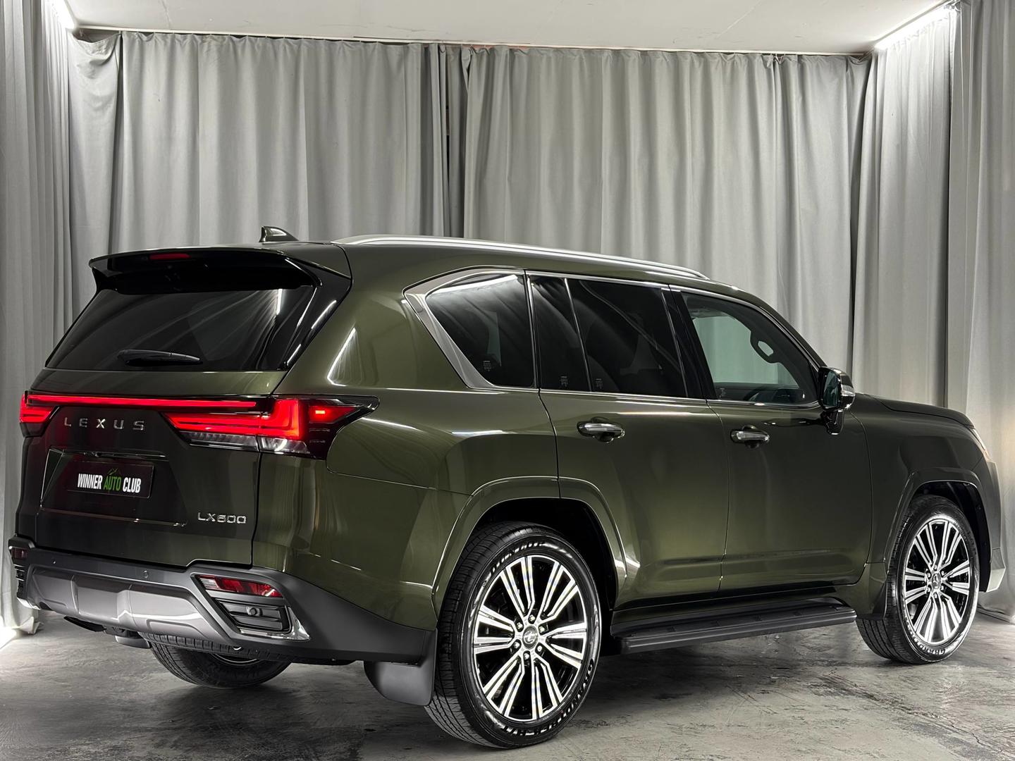 Lexus LX600 2026 — photo 2
