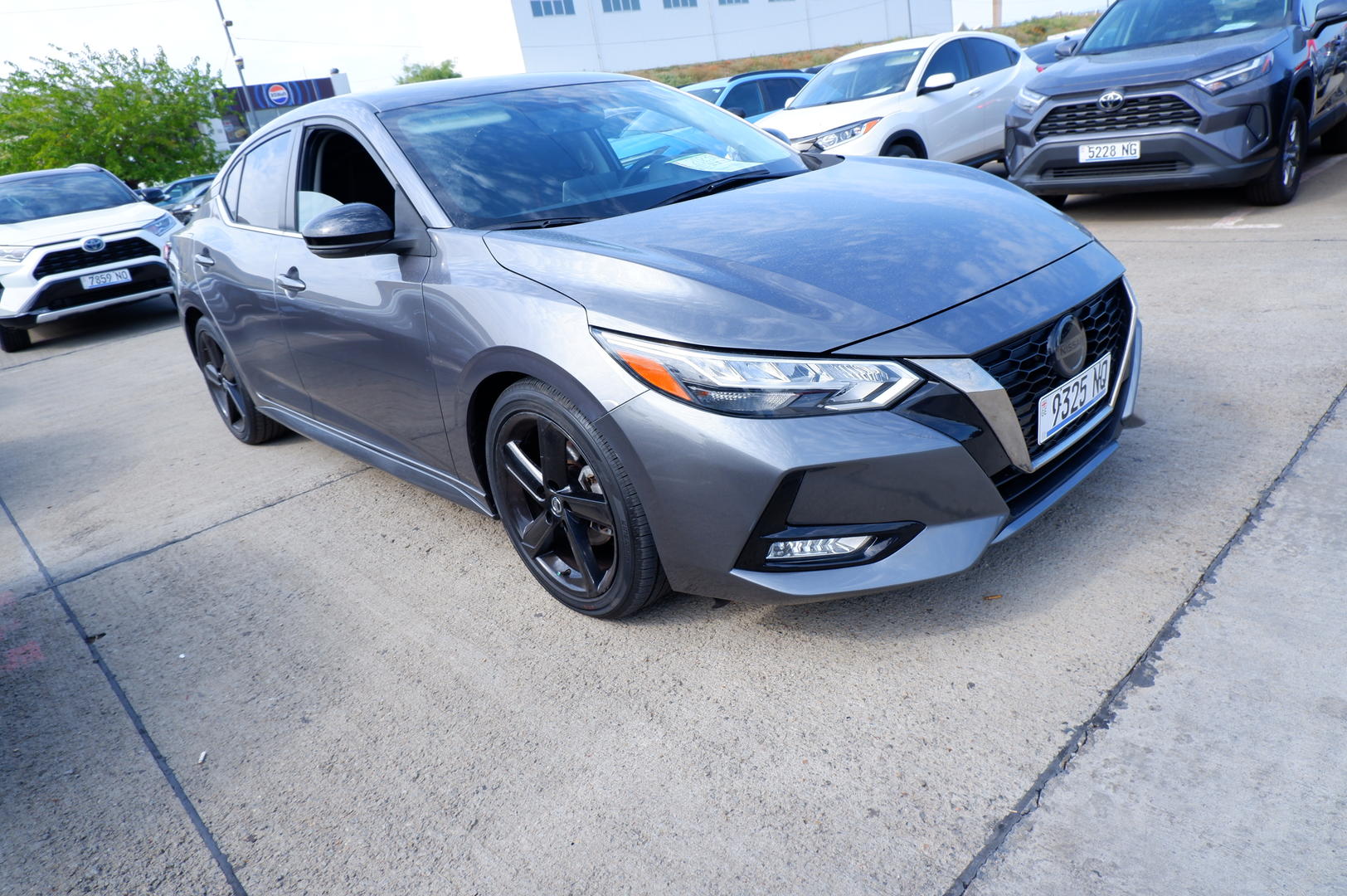Nissan Sentra 2023 — photo 2