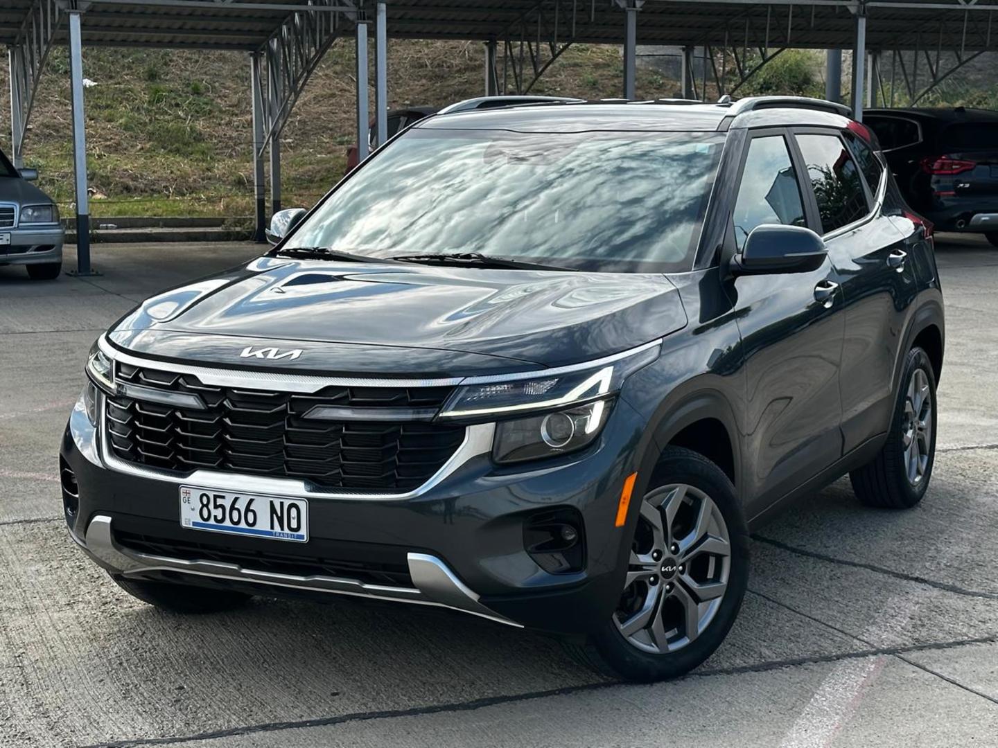 Kia Seltos 2023 — photo 2